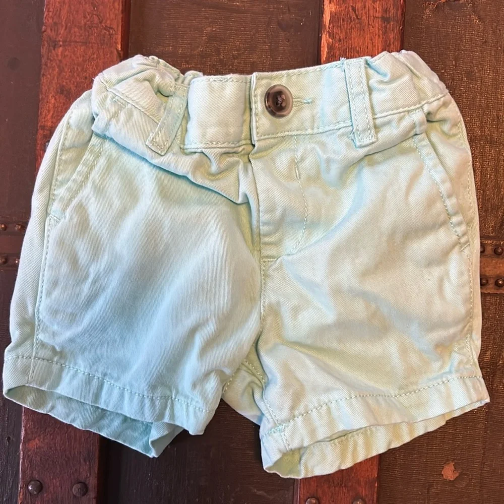 The Children’s Place shorts; 6-9 months